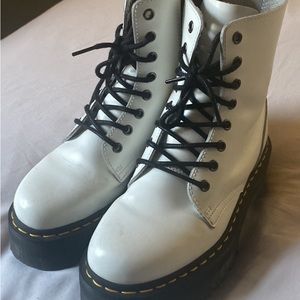 Dr marten Jason platform